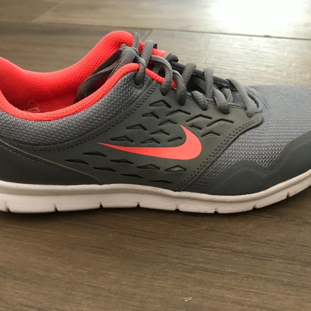 Nike Orive Running shoes size: 8.5 - Picture 4 of 5